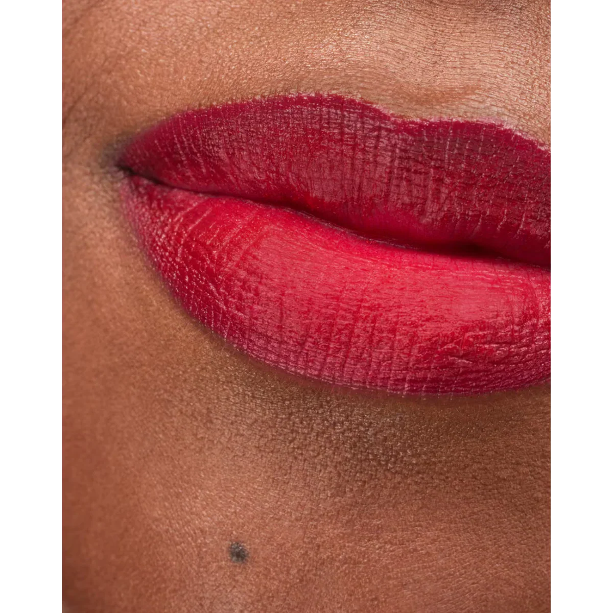 G Suit Soft Touch Lip Creme - Jet