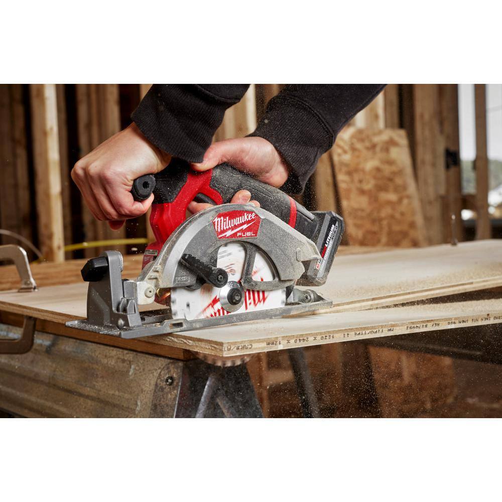 M12 FUEL 12V Lithium-Ion Brushless 5-3/8 in. Cordless Circular Saw (Tool-Only)