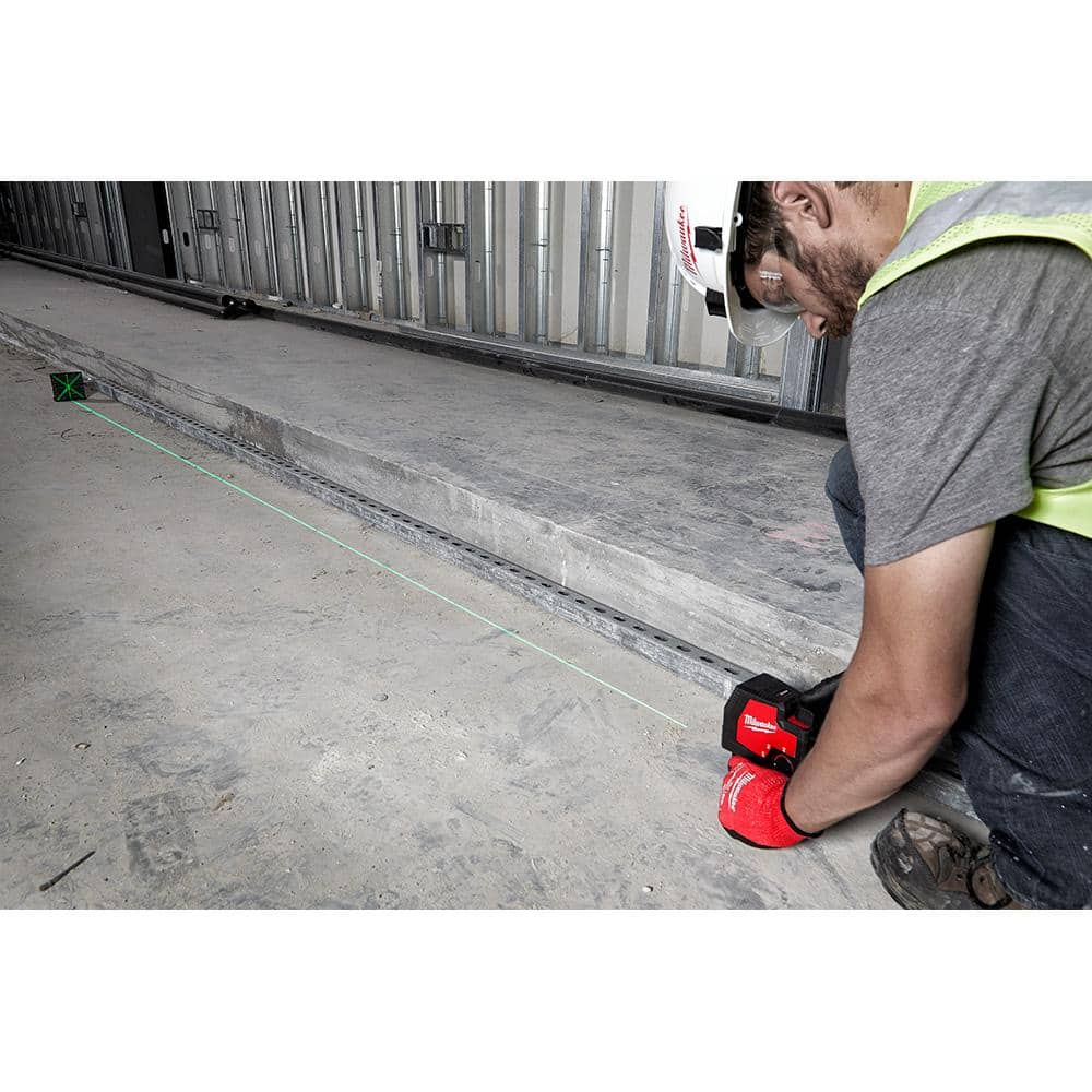 100 ft. REDLITHIUM Lithium-Ion USB Green Rechargeable Cross Line Laser Level with Charger
