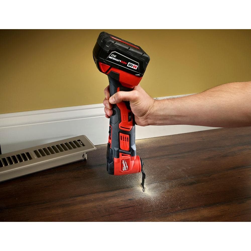 M18 18V Lithium-Ion Cordless Multi-Tool with 2.0 Ah Compact Battery